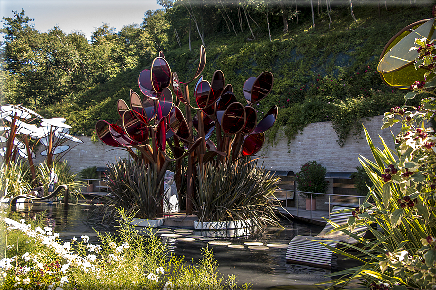 foto Giardini Trauttmansdorff - Giardino degli Innamorati e binocolo di Matteo Thun